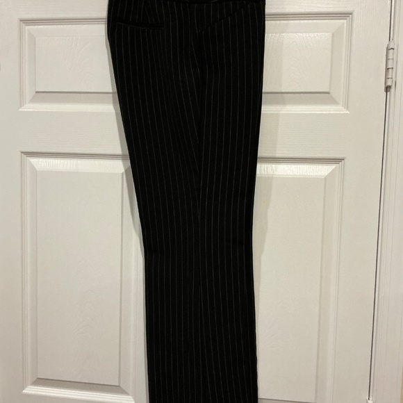 Liz Claiborne Black Pants with White Pinstripes Size 10 - Picture 3 of 5